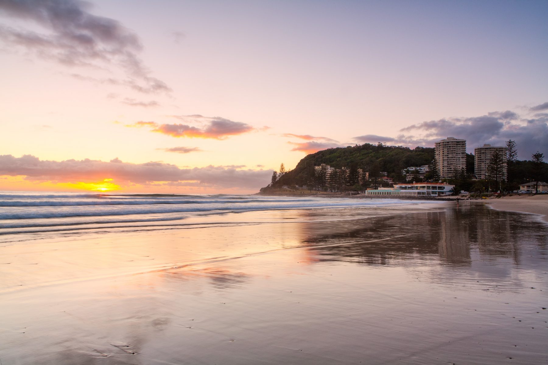 Top 5 Romantic Sunset Spots on the Gold Coast My Wyndham Holidays